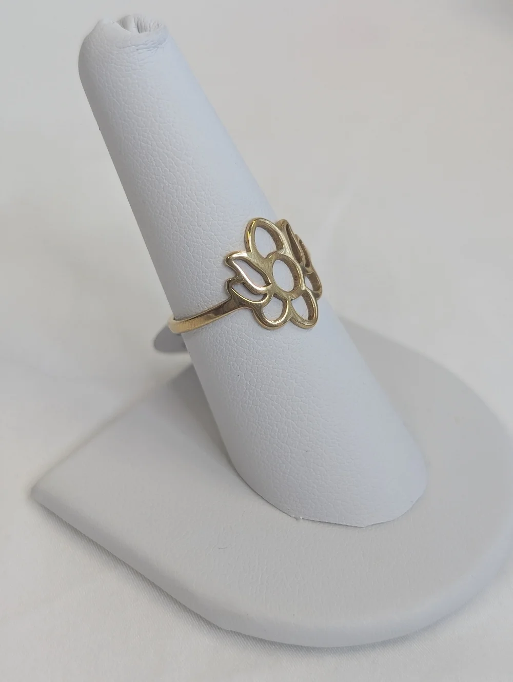 NWT Gold Lotus Flower Ring Size 8 Dainty Boho Minimalist Zen Yoga
